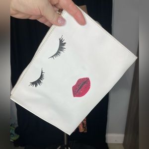 🐥NY & Company Wristlet